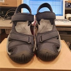 레드페이스신발