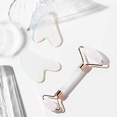 괄사 천연 로즈쿼츠 하트 마사지기 경락 림프순환 도구 페이스 롤러 안면 윤곽 승모근 붓기 제거 부종 다리 지압봉 마사지 리프팅