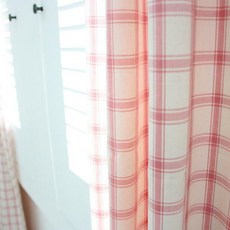 핑크체크커튼