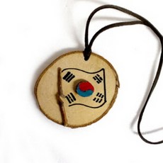 태극기목걸이