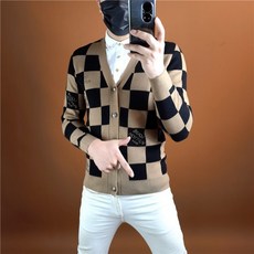 0d94dd2f88c3a8147fbd2a43b267ca822c66942f50ea593bf933a49bf744.jpg