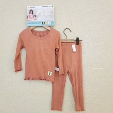 a80f27acd508074594797f53bd5dcda3b79ad0d7ff5eceedc1985b31102c.jpg
