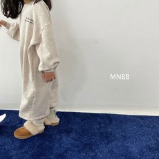 db1ebf70f7a17c82646f1574d5f991cfe8e1354db77c2c4daa68fb8ac792.jpg