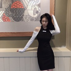bc5ca4bf98ca8ee5e30bde55d85fbcb6b10d7f261fb7aff8c6ae9f298f3b.jpg