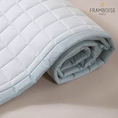 8cd84d437ab5a02bdbbfdfd51c7b09b394f3659f1bed3b54dddfb0d136e4.jpg
