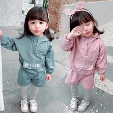 d118abb0094f582a764b5d1ebd661ac5d1a1b855d93ba5b32daae16e98a2.jpg