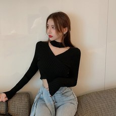 홀가먼트니트 가을겨울옷 긴팔 V엑스라인 목에거는