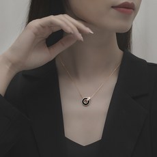큐빅알파벳목걸이