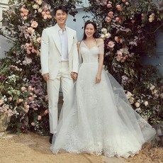 손예진 웨딩 드레스 A라인 쉬폰 잔꽃레이스 고급 스타일