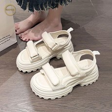 통굽샌들 슬랙스코디 여행샌들 어글리슈즈 슈콤마보니스타일 발편한