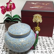[지리산뱀사골토종꿀] [지리산뱀사골] 자연산 때죽나무꿀 500g (진주당초밀봉도자기/고가구, 상세 설명 참조, 상세 설명 참조