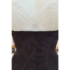 비비안하이웨스트거들