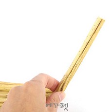 에밀리펫 자연담은 연줄기 이갈이 4P 간식 토끼 기니피그 친칠라 햄스터, 1개