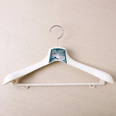 샤넬옷걸이