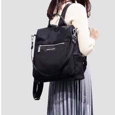 프라다백팩