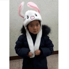 귀올라가는토끼모자