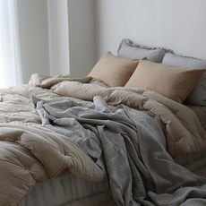 2f67a14b-3a20-488e-87b4-e266eb07a3f6.jpg