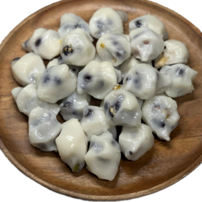 [만복냉동 콩송편 떡 판매1등] 국내산 서리태 콩떡 콩송편 아침대용식 콩떡 haccp인증, 500g, 2개