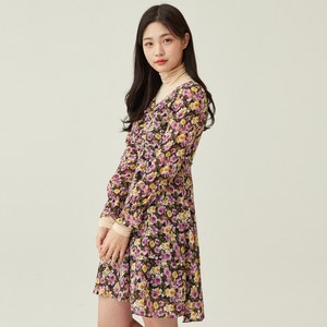 로엠 플라워 셔링 미니 원피스