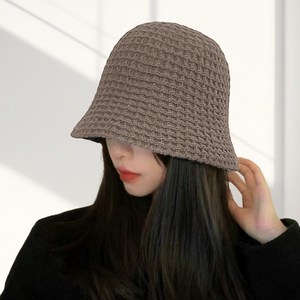 엔클레어 와플 로지 니트 버킷햇