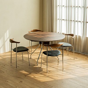 아르네 미드센츄리 모던 원형 4인 식탁 테이블 세트 1200 (의자4), 월넛, 아르네 레더 의자