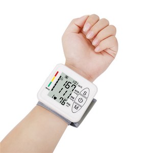 BMC특가 가정용 손목 혈압계 전자동혈압계 혈압측정기, 1개