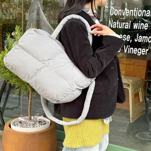 골드트리 겨울용 패딩백 귀여운 데일리 가방