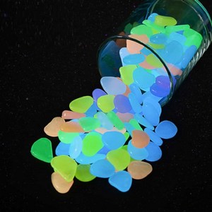 어항꾸미기돌 밤에잘보이는 야광돌 형광 빛나는자갈