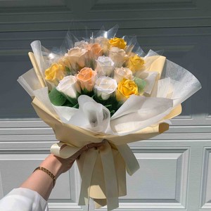 나루플랜트 용돈꽃다발 돈다발 돈꽃다발 플라워용돈박스 생일축하 와이프선물 바구니배달, 누디옐로우, 10송이