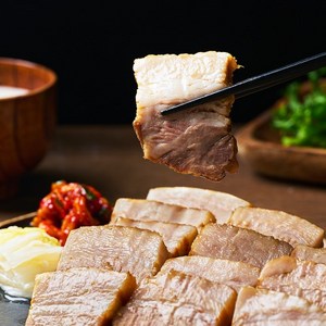 쿡솜씨 오향보쌈 밀키트 통삼겹살 보쌈 오향담은 보쌈소스 중화요리 캠핑 데이트 홈파티, 810g, 1개