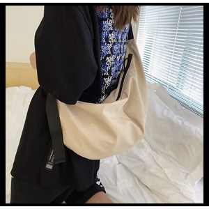 마이루트 옆으로매는크로스백 숄더백 남녀공용