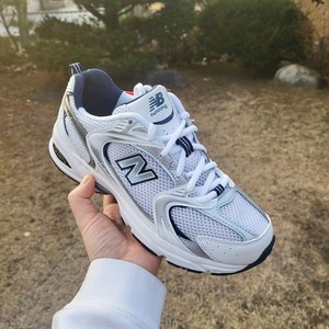 국내매장판 뉴발란스 530 화이트 뉴발란스신상품