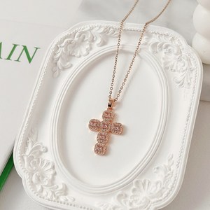 퍼플 크리스탈 크로스 큐브 써지컬 큐빅 십자가 드롭 목걸이