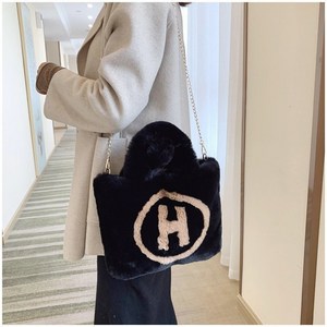 더슨트 겨울 여성 페이크 퍼 숄더 가방 토트 데일리 백