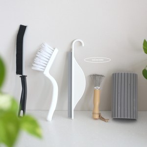 메므와 다용도 브러쉬 청소용품 5종 욕실 주방 틈새세척솔 매직스펀지 스퀴지 머리카락클리너, 1개, 혼합색상