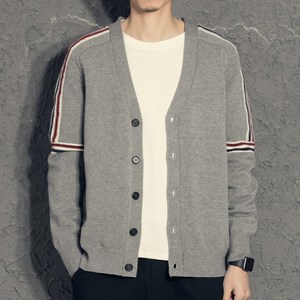 유럽간지 스트라이프패턴 깔끔한 버튼식 모직 가디건