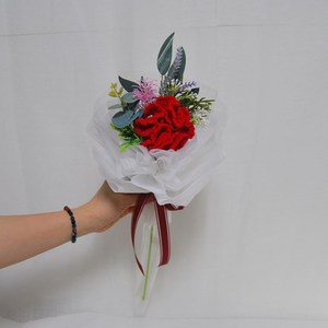어버이날 스승의날 코바늘 손뜨개 카네이션 꽃다발, 레드, 1개