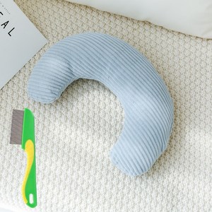 이아이 반려동물 목베게 반달베개 꿀잠 쿠션+펫 브러쉬 1개, 블루 줄무늬