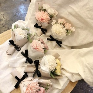 국화 장미 미니 조화꽃다발 납골당꽃, 화이트, 고무흡착판(큐방), 1개