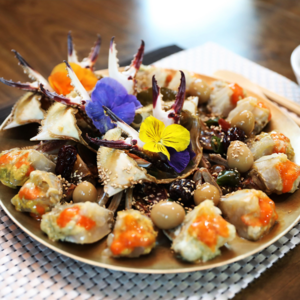 편가네 연평도 알배기 암꽃게 간장게장 중 사이즈 2마리 2kg 1개 100년 전통 줄서는맛집, 2개