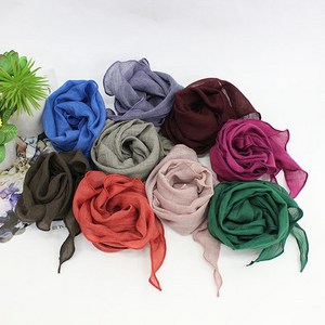 빨간초코 무지 삼각 면 쁘띠 미니스카프 여성 가을 머플러