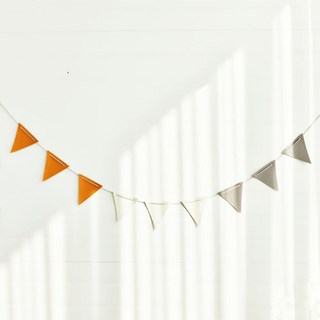 PANTONE 彩通 C.M.Y.K 3色三角旗組 15x15 公分 x 繩長 2m, 1組, 15*15cm+繩長*2m, 黃色+白色+灰色