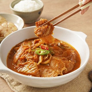 타임쿡 한돈 묵은지 돼지고기 김치찜 2-3인분 야채 소스 포함 밀키트, 5개, 630g