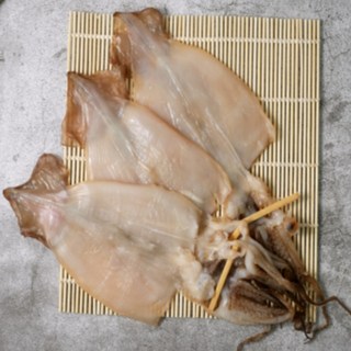 올곧한상 반건조오징어(10미) 자연건조 국내가공 중/소사이즈 맥주와찰떡, 1세트, 약650g