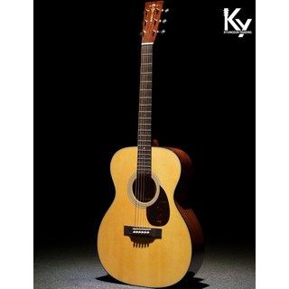 마틴기타 OM-21 Adiorndack Torch Inlay Custom