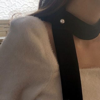 벨벳 펜던트 스카프