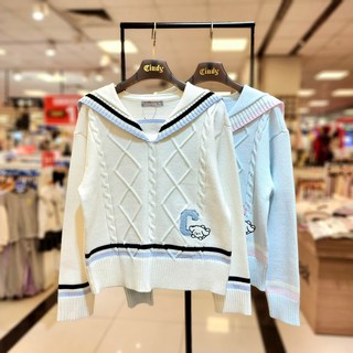 부드러운 원단과 세일러 카라의 CIKA24T03