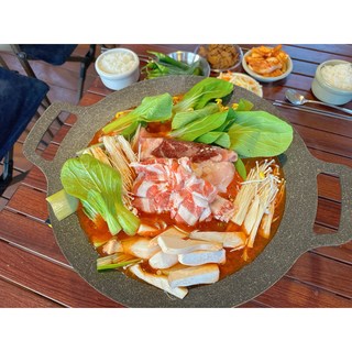 2. 한우곱창전골 밀..