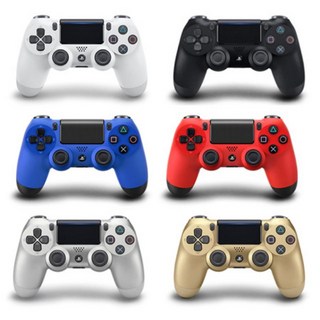 중고 PS4 듀얼쇼크4 사용 모습