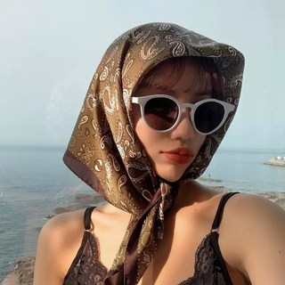 유유라키 페이즐리 쁘띠 사각 스카프